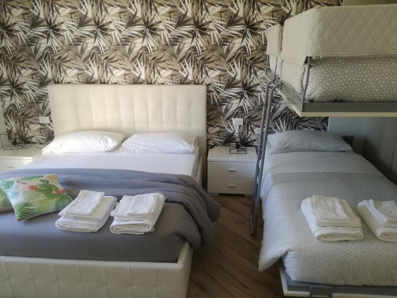 Appia Garden Bed and breakfast *